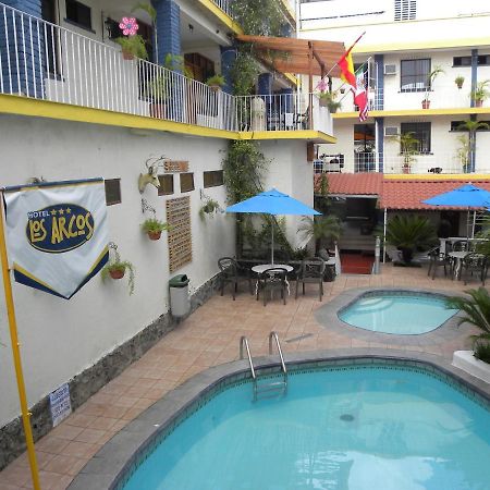 Arcos Hotel Catemaco Buitenkant foto