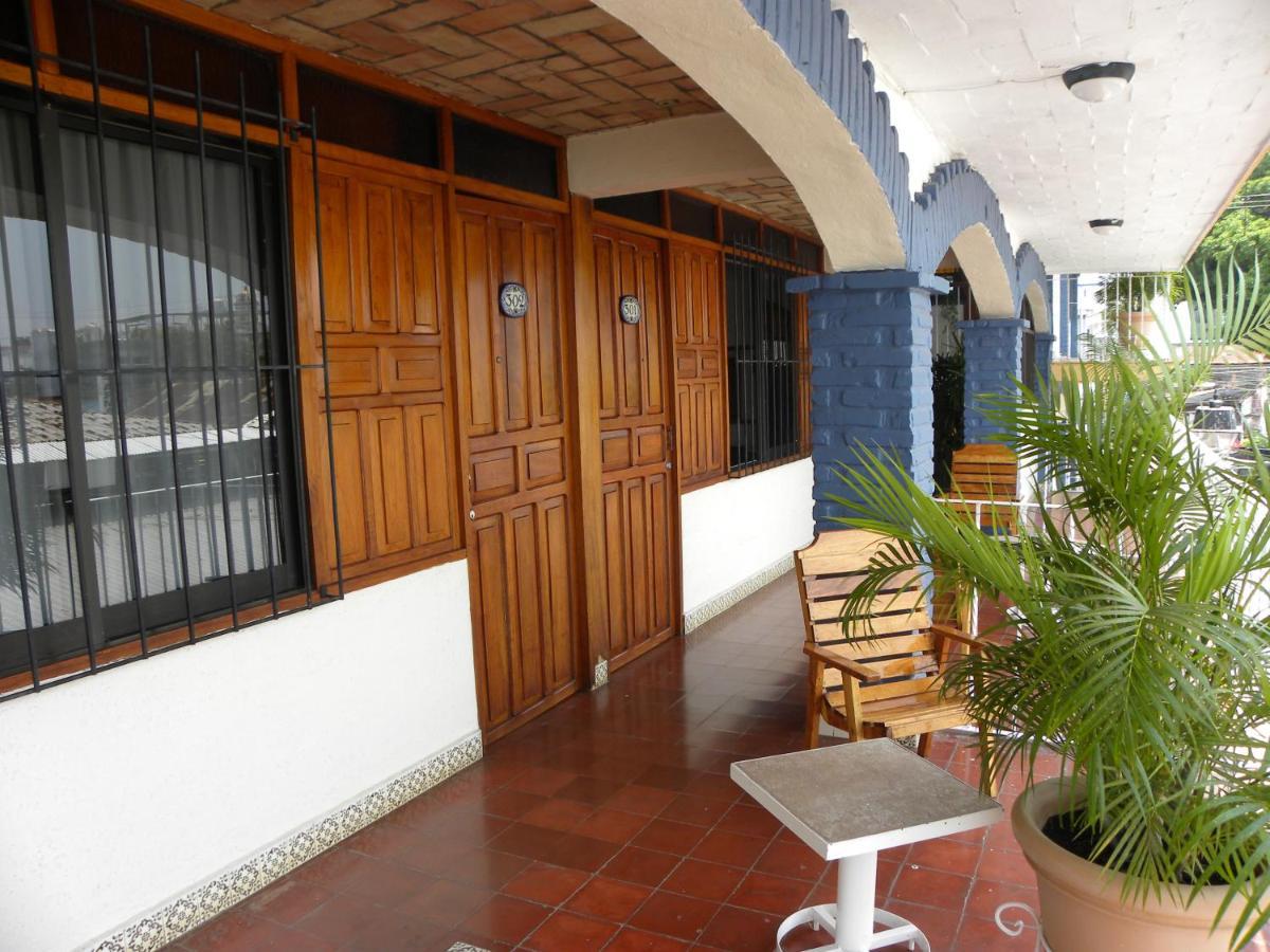 Arcos Hotel Catemaco Buitenkant foto