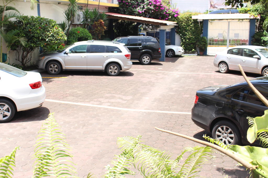Arcos Hotel Catemaco Buitenkant foto