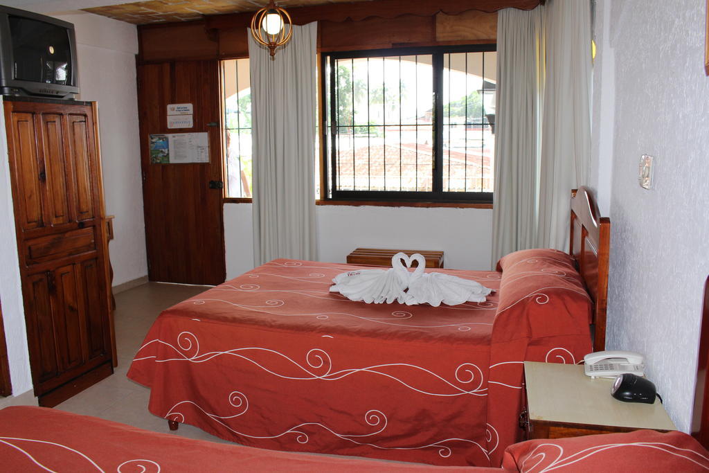 Arcos Hotel Catemaco Buitenkant foto